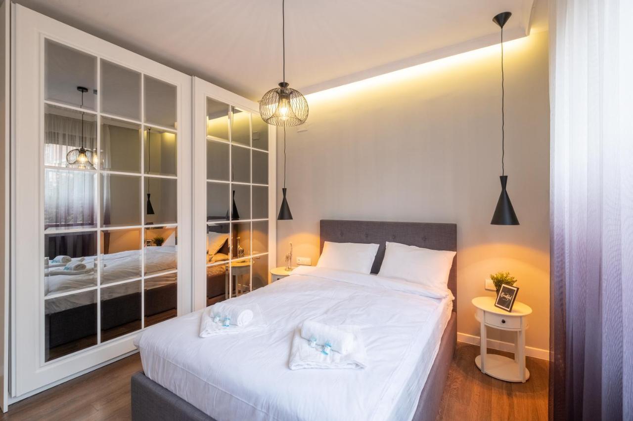 Designer & Cozy 2Bd Flat With A Parking In The City Center By Flat Mаnager Sofia Buitenkant foto