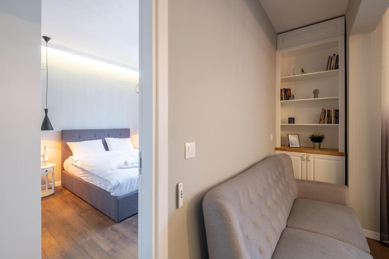 Designer & Cozy 2Bd Flat With A Parking In The City Center By Flat Mаnager Sofia Buitenkant foto