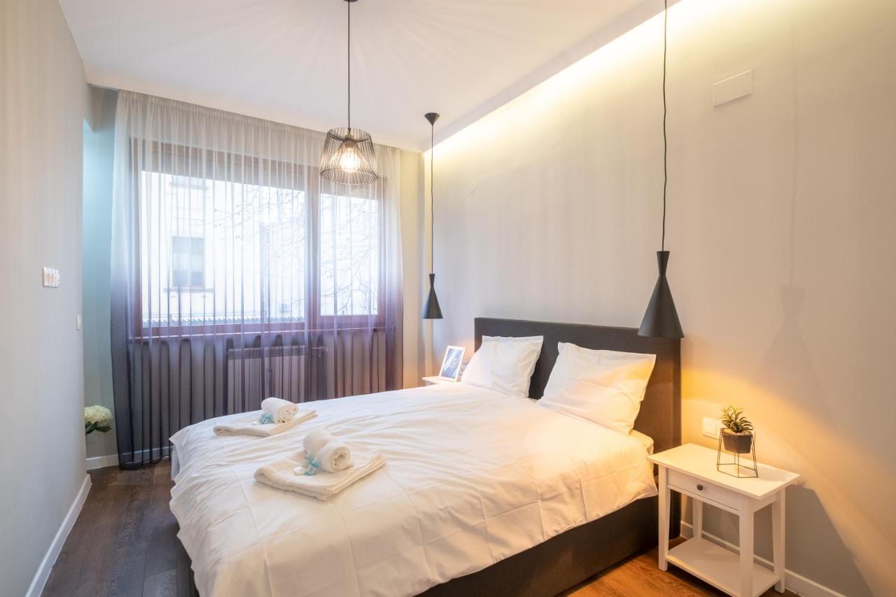 Designer & Cozy 2Bd Flat With A Parking In The City Center By Flat Mаnager Sofia Buitenkant foto